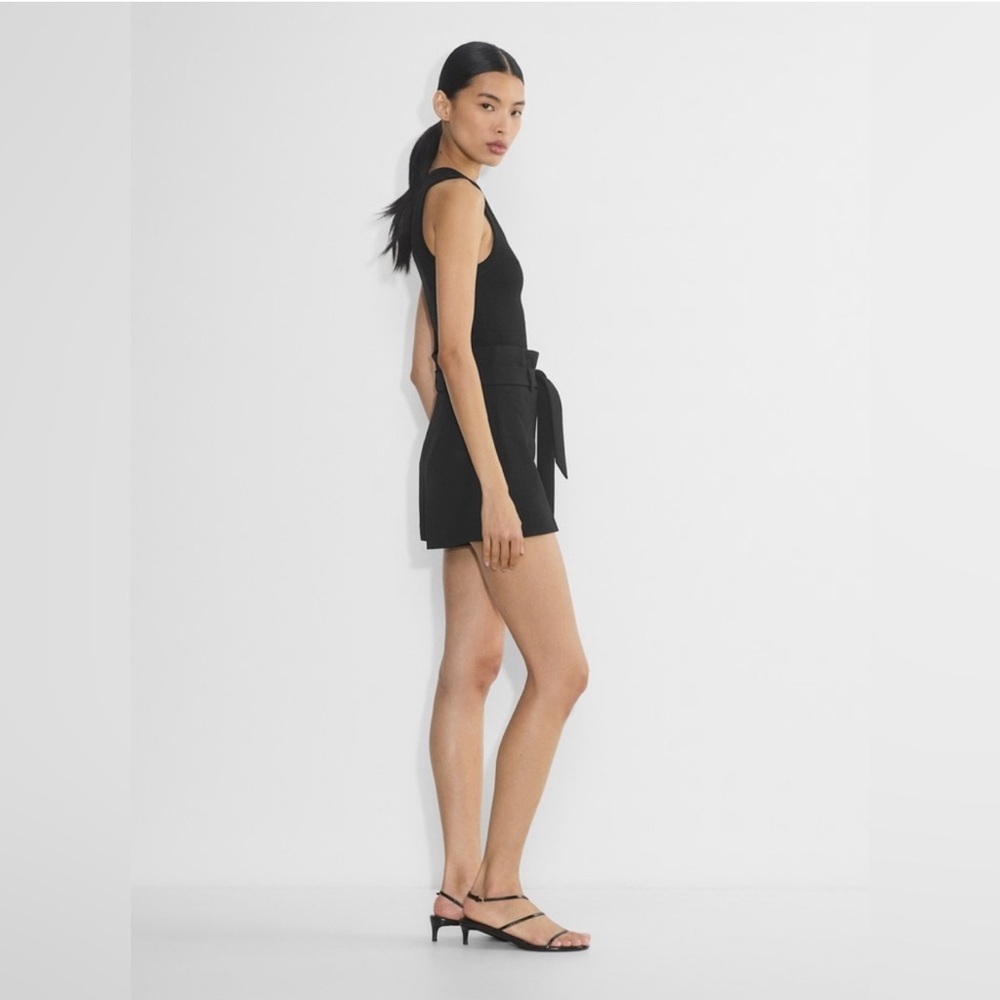 Aritzia‎ Babaton Industry Shorts Black - Picture 2 of 10